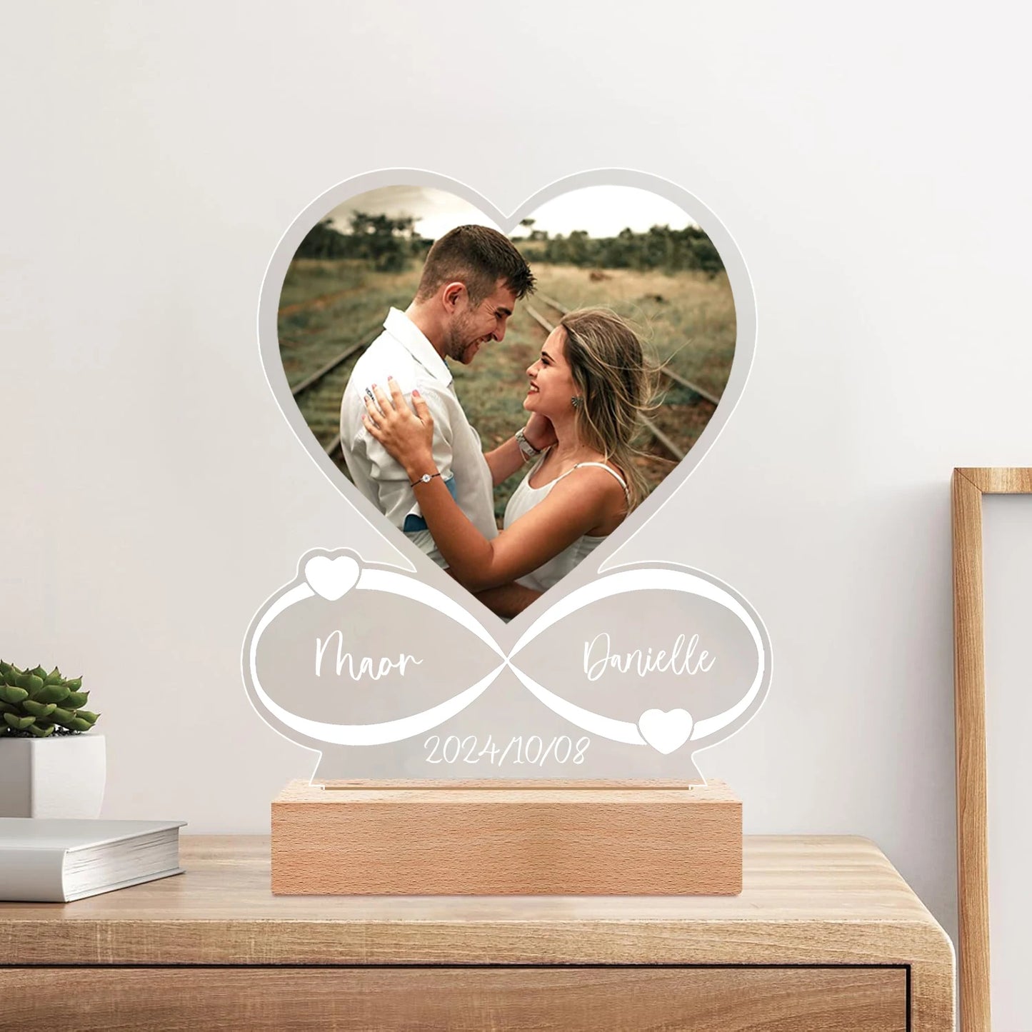 3D Love Frame